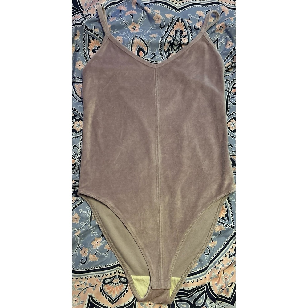 Everlane Lavender Velour Velvet Spaghetti Strap Bodysuit, Large‎